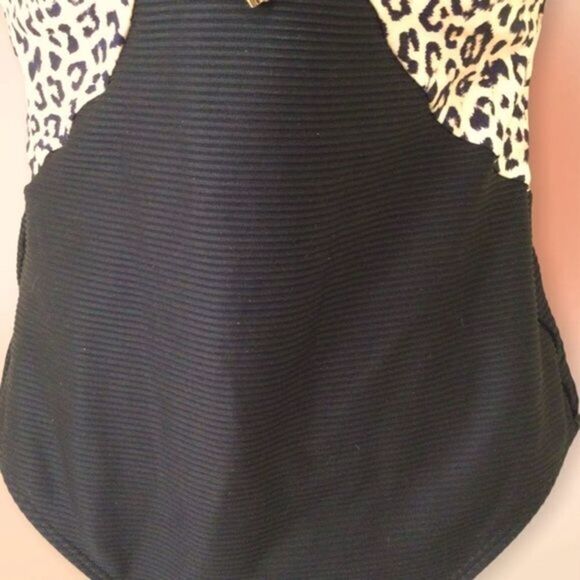 No Boundaries One Piece Leopard Print And Black Swimsuit Size S 3/5 Juniors - Picture 10 of 16